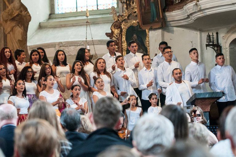 Hudební léto 2018 – HEJ ROMALE, fotografie 19