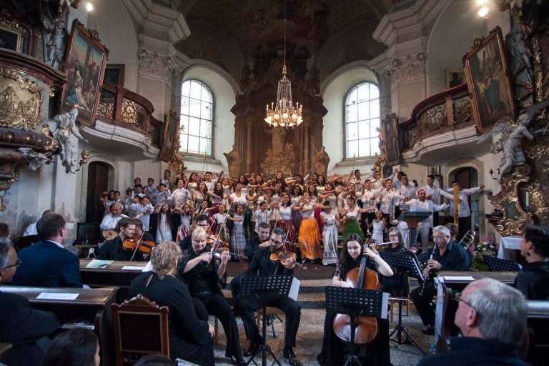 Hudební léto 2018 – HEJ ROMALE, fotografie 26