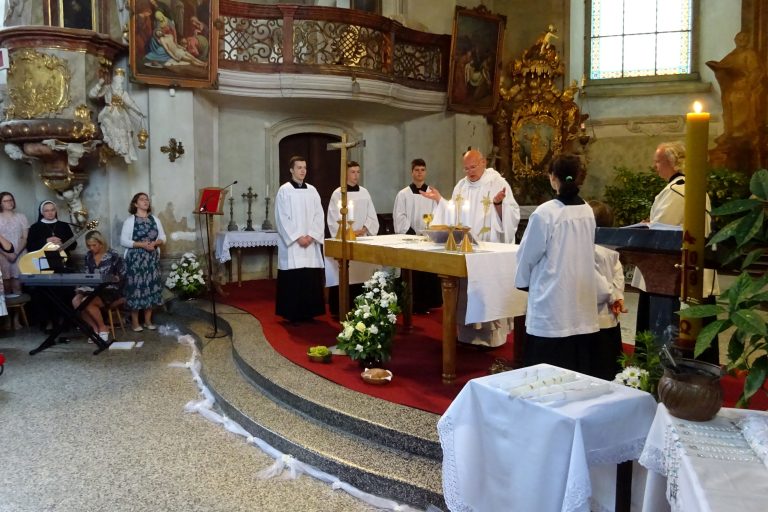 První svaté přijímaní 2019, fotografie 53