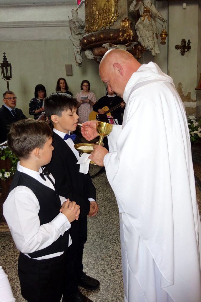 První svaté přijímaní 2019, fotografie 63